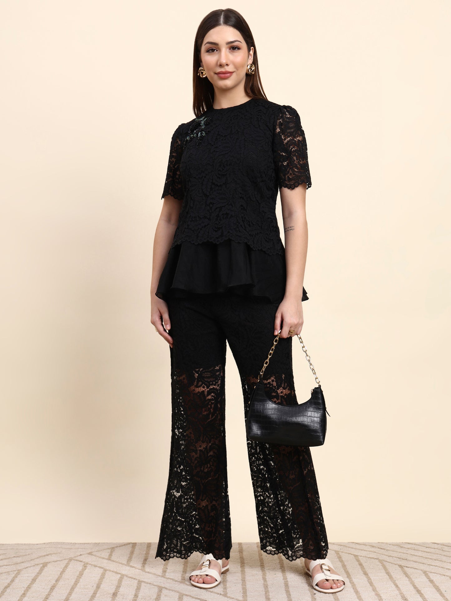 Ariya Threads Midnight Bloom Lace Co-ord Set (Black)