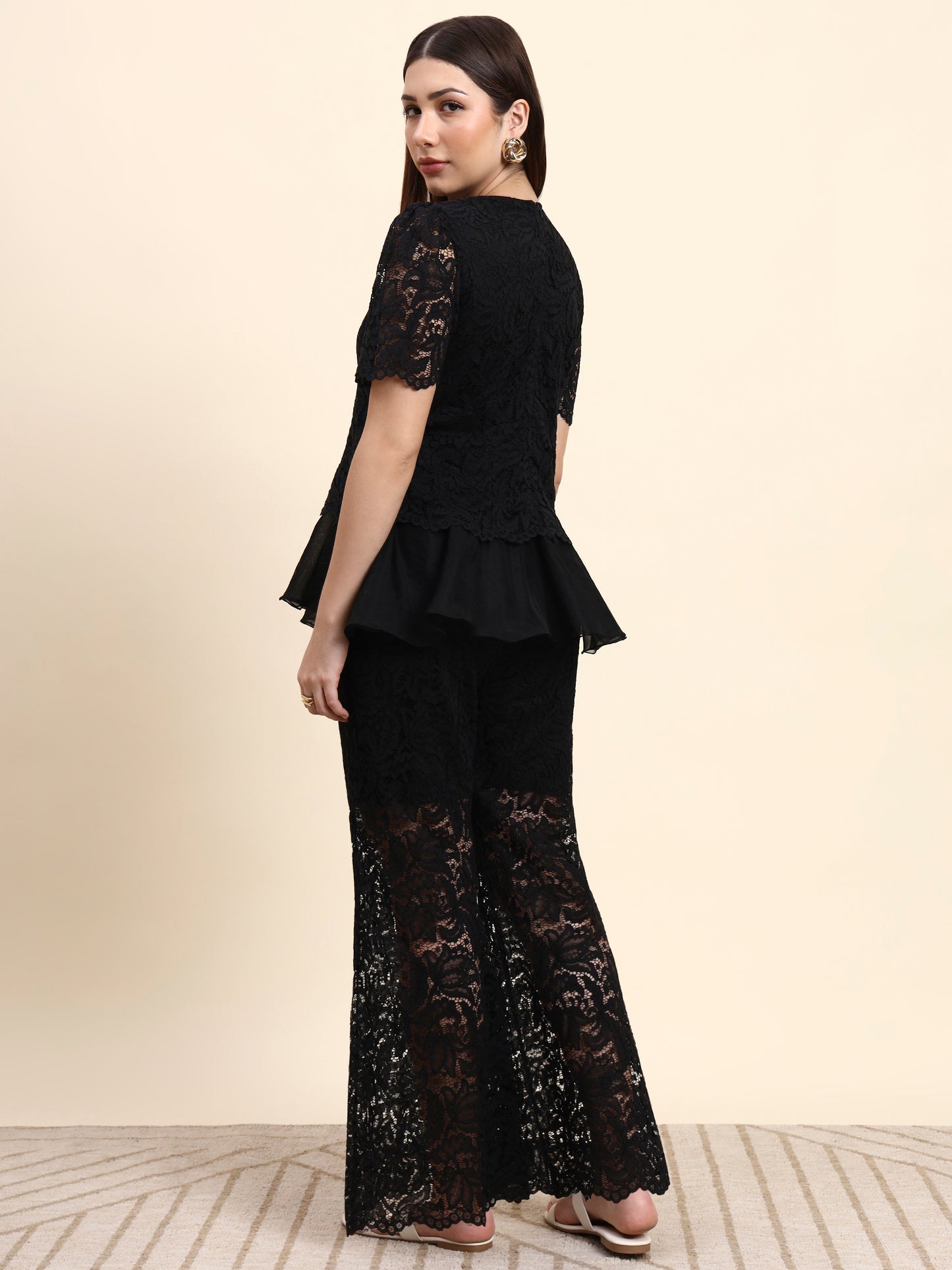 Ariya Threads Midnight Bloom Lace Co-ord Set (Black)