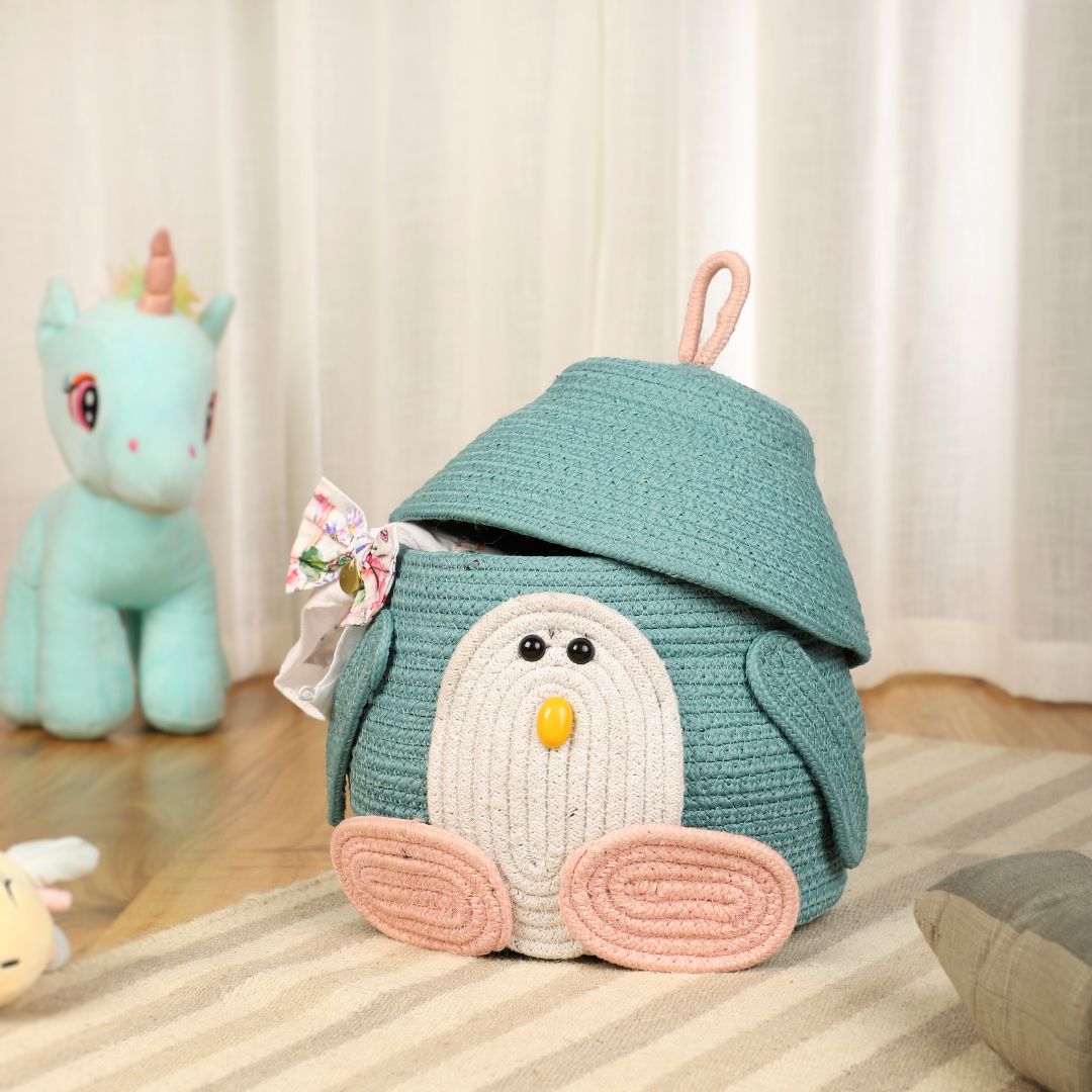 Penguine Basket