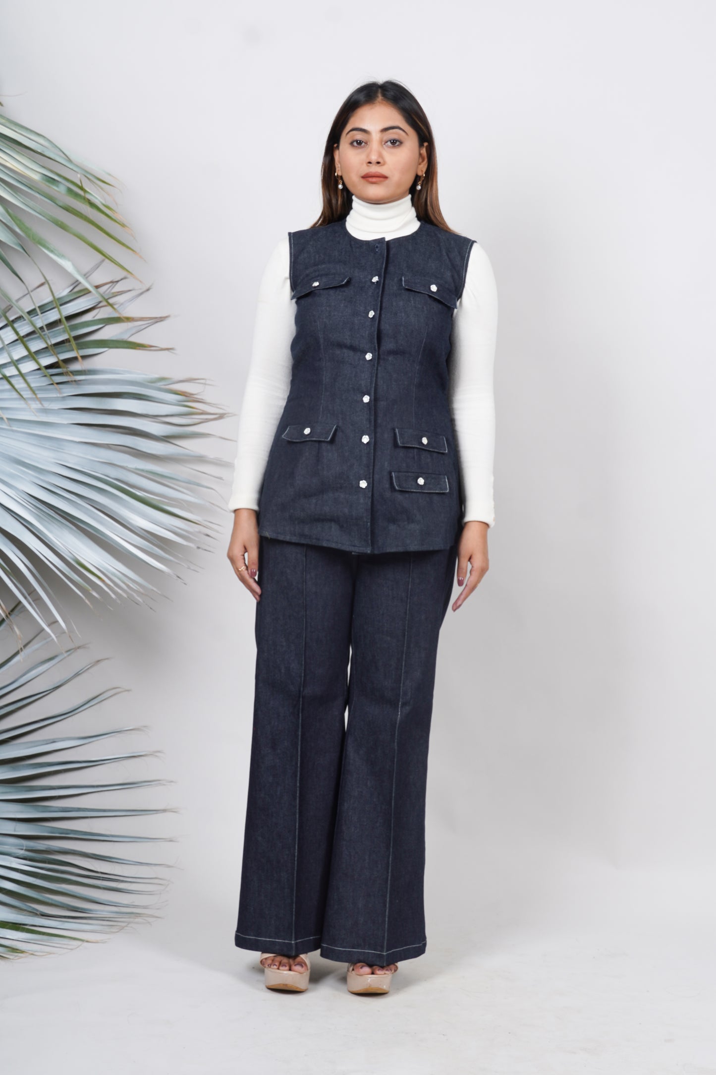 Ariya Threads Women’s Sleeveless Denim Co-Ord Set